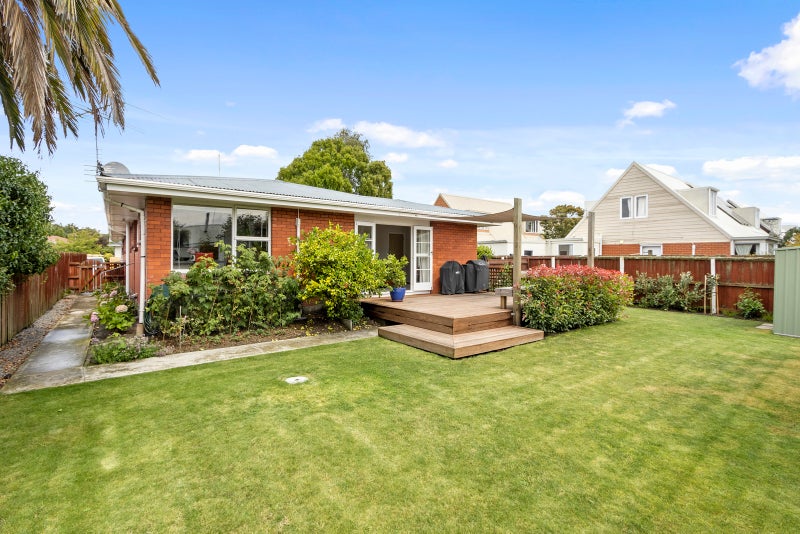 2/8 Nanette Street, Upper Riccarton, Christchurch - Carousel 1