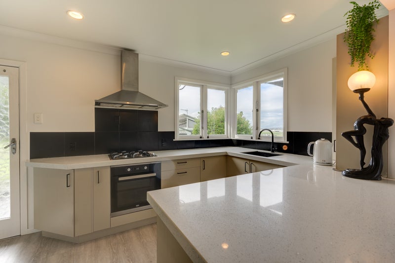 7 Punga Grove Avenue, Riverside, Whangarei - Carousel 35