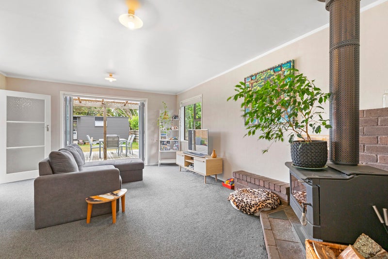 29 Lorenzen Bay Road, Raglan, Raglan - Carousel 2
