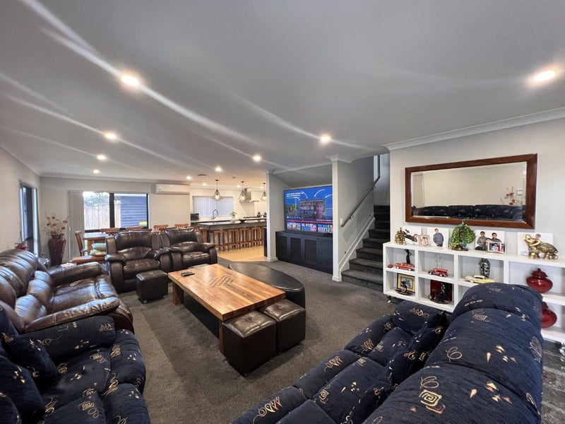 6B Rippleside Place, Pahurehure, Papakura - Carousel 2