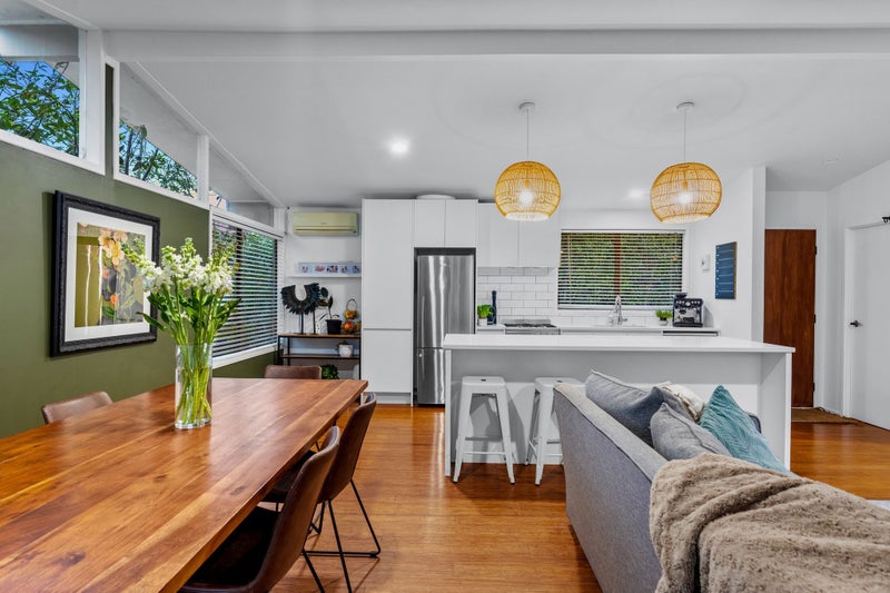 7 Laser Place, Bayview, Auckland - Carousel 2