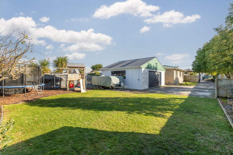 19 Inwoods Road, Parklands, Christchurch - Carousel 2