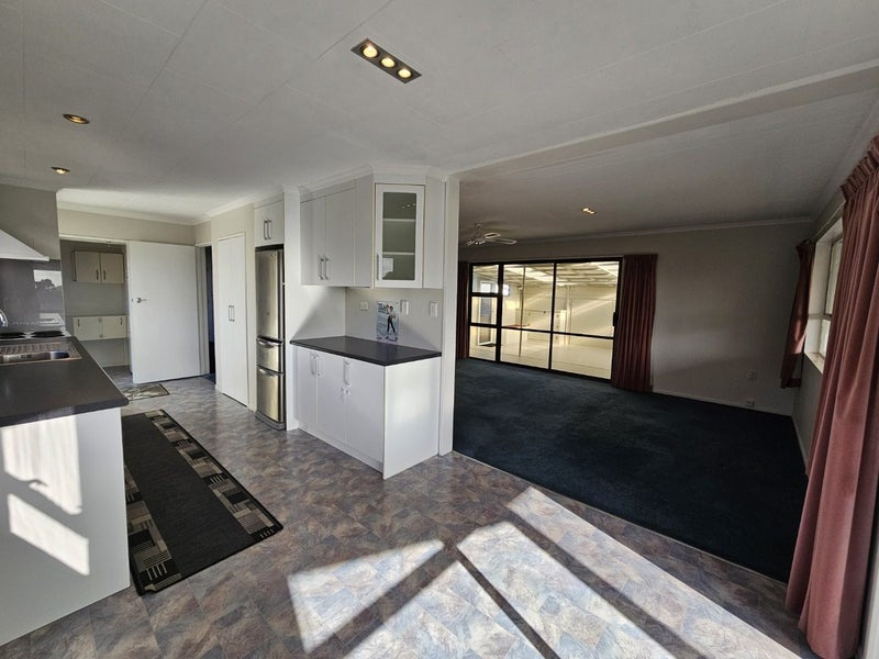 47A Glamis Avenue, Bell Block, New Plymouth - Carousel 2