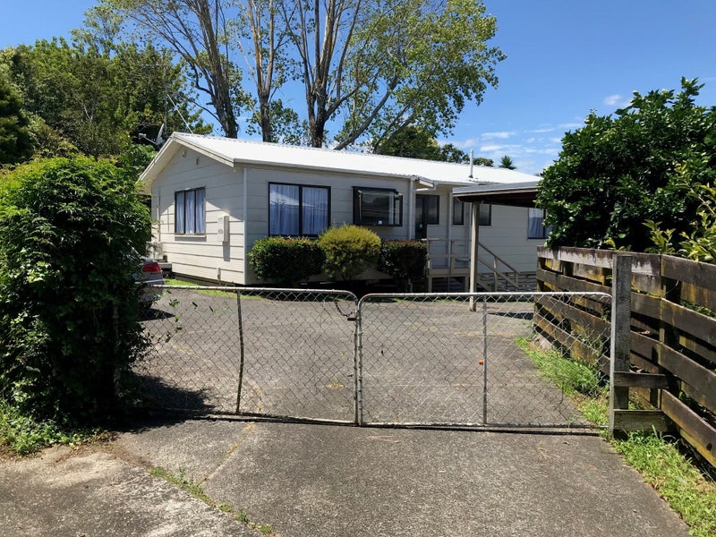 1/6 Esperanto Road, Papatoetoe, Auckland - Carousel 1