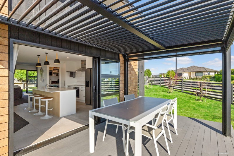 2 Okoreka RD, Glenbrook, Glenbrook - Carousel 1