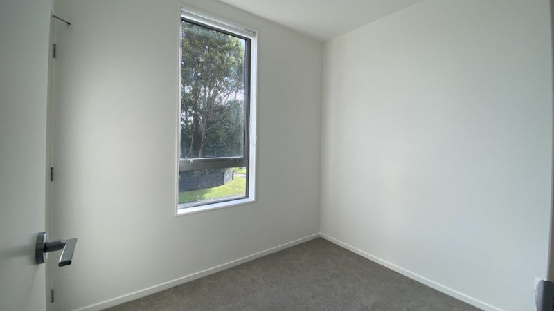 2/2 Moor Avenue, Te Atatu Peninsula, Auckland - Carousel 10