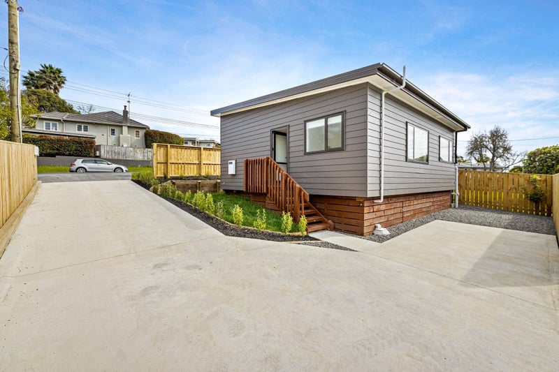 66A Eskdale Road, Birkdale, Auckland - Carousel 2
