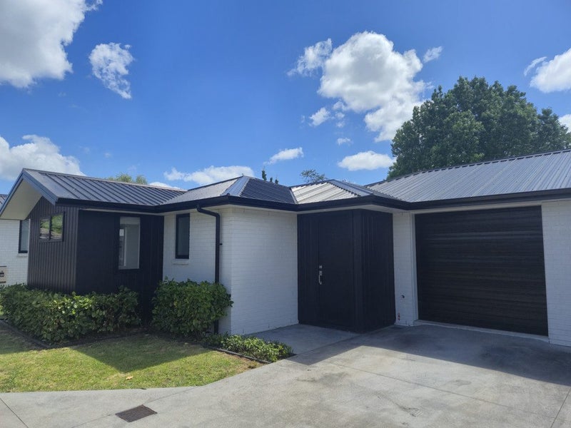 1C Bolmuir Road, Forest Lake, Hamilton - Carousel 1