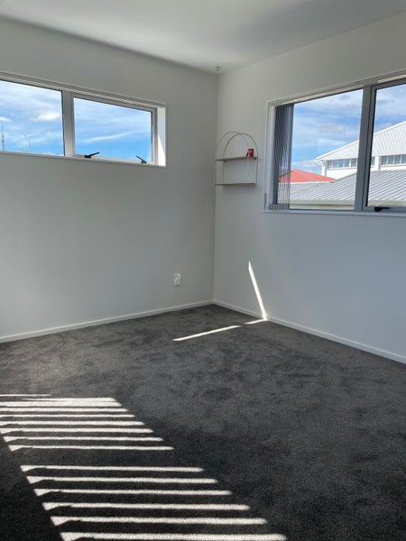 256C East Tamaki Road, Ōtara, Auckland - Carousel 13