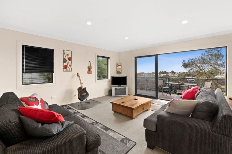 86 Wallath Road, Westown, New Plymouth - Carousel 2