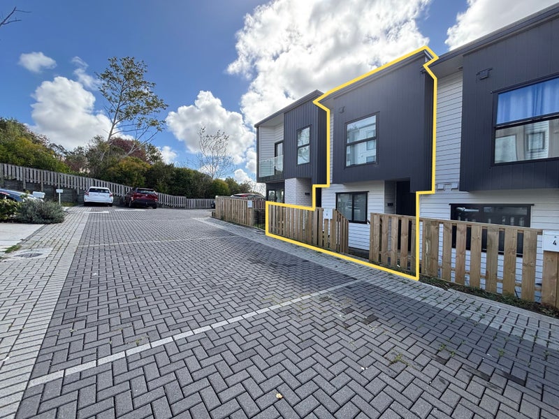 6 Impatiens Lane, Massey, Auckland - Carousel 17
