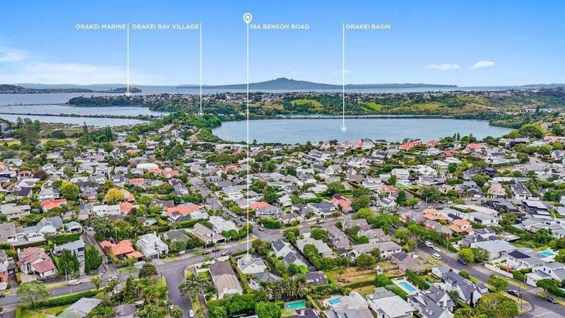 19A Benson Road, Remuera, Auckland - Carousel 19