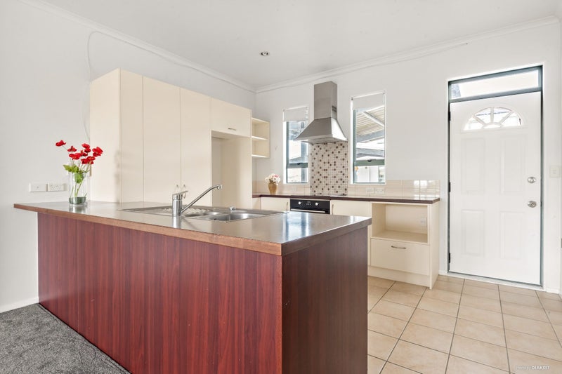 21/150 Chapel Road, Flat Bush, Auckland - Carousel 2