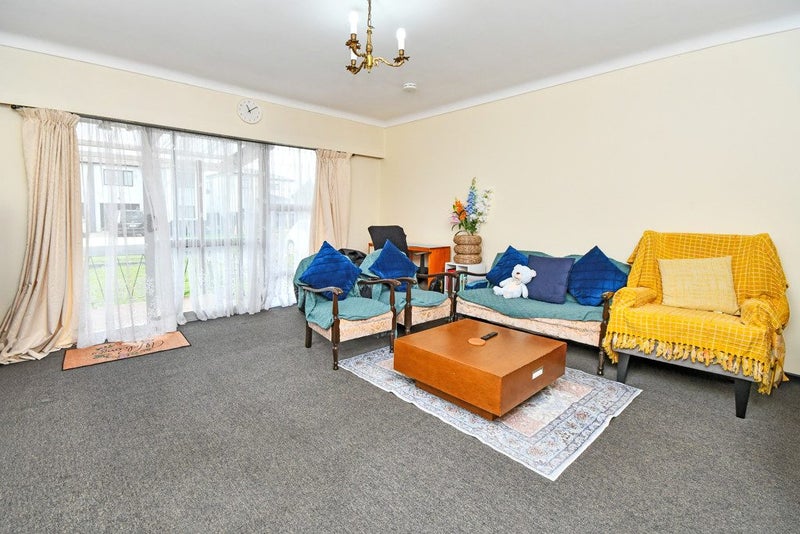2B Fraser Road, Papatoetoe, Auckland - Carousel 2