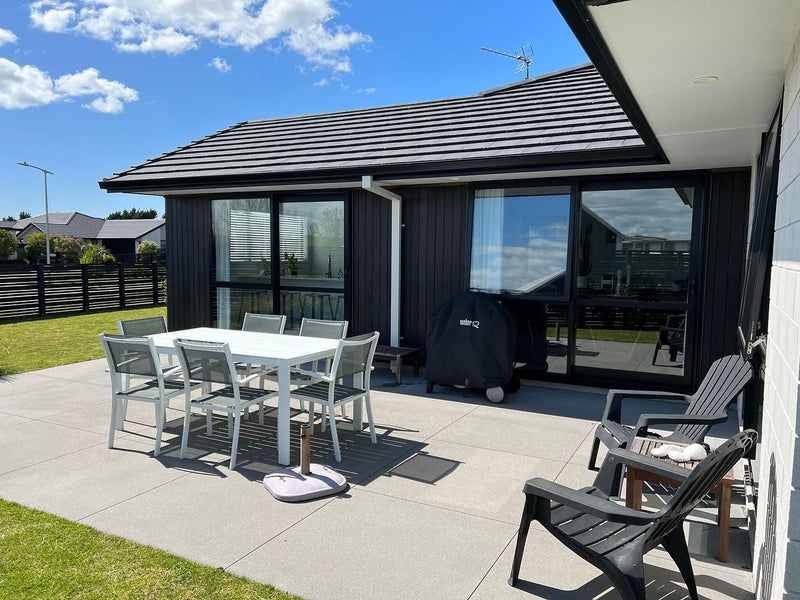 12 Turnbridge Street, Pyes Pa, Tauranga - Carousel 2