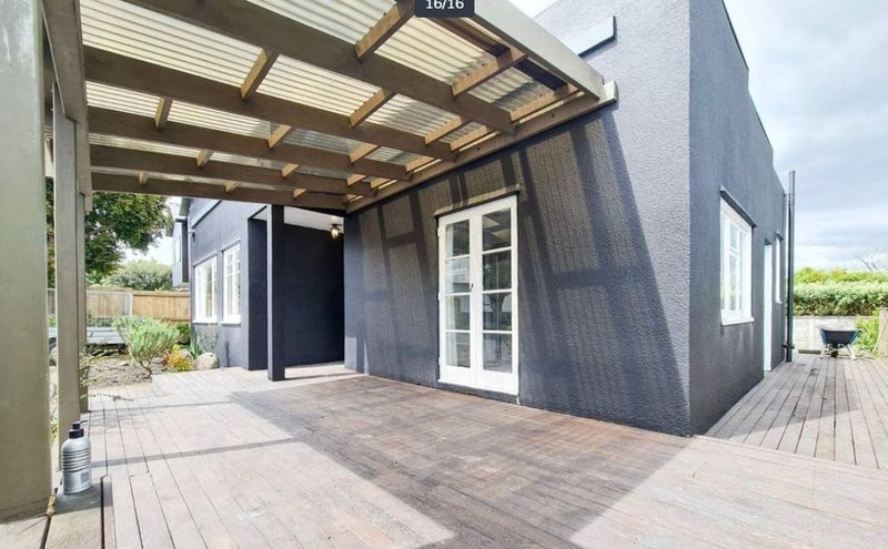 36B Alberta Street, Point Chevalier, Auckland - Carousel 2