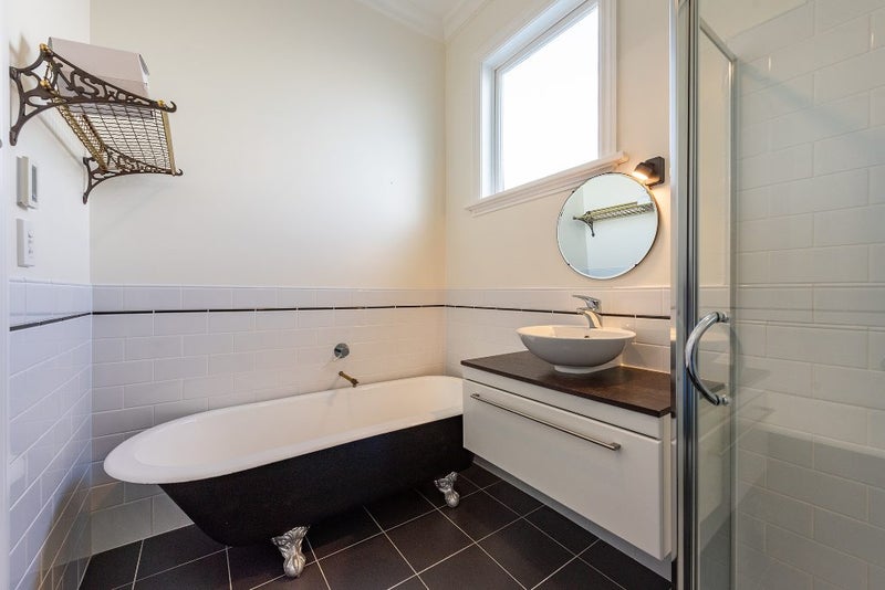 12 Roy Street, Newtown, Wellington - Carousel 18