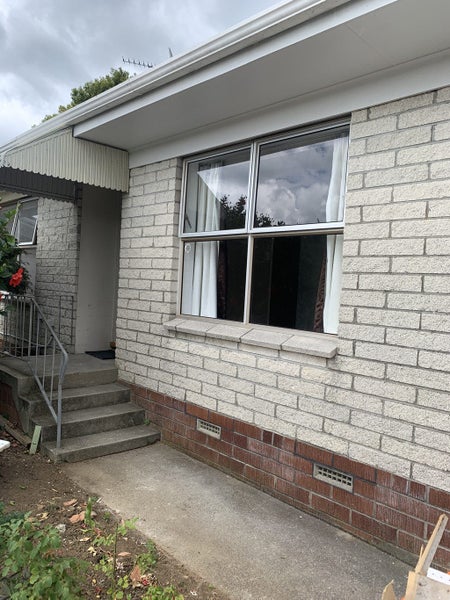 2/6 Trafalgar Road, Milford, Auckland - Carousel 1