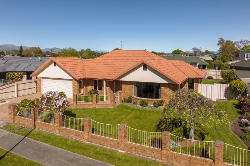 3 The Willows, Springlands, Blenheim - Carousel 30