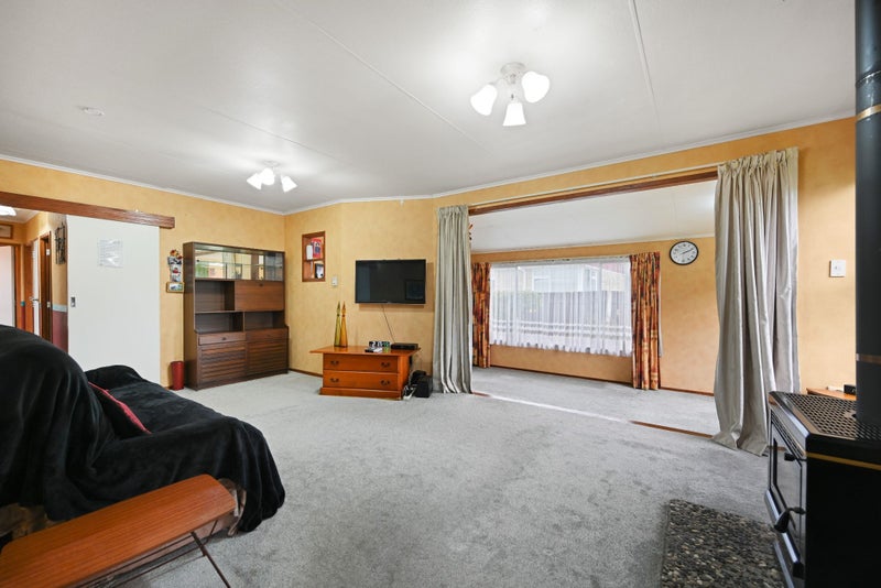 108 Saxbys Road, Deanwell, Hamilton - Carousel 2