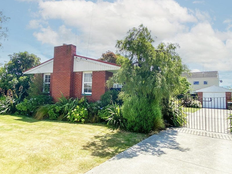 108A Aorangi Road, Bryndwr, Christchurch - Carousel 2