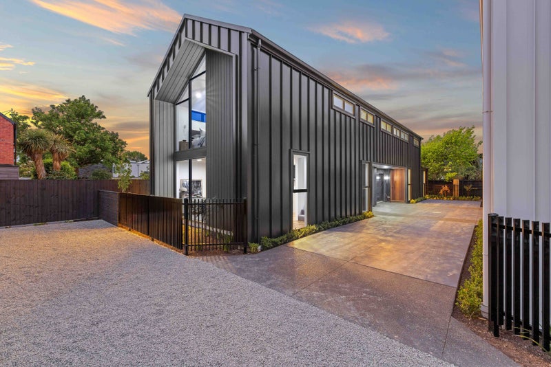 2/60 Innes Road, St Albans, Christchurch - Carousel 9