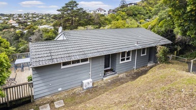 33 Verviers Street, Karori, Wellington - Carousel 1