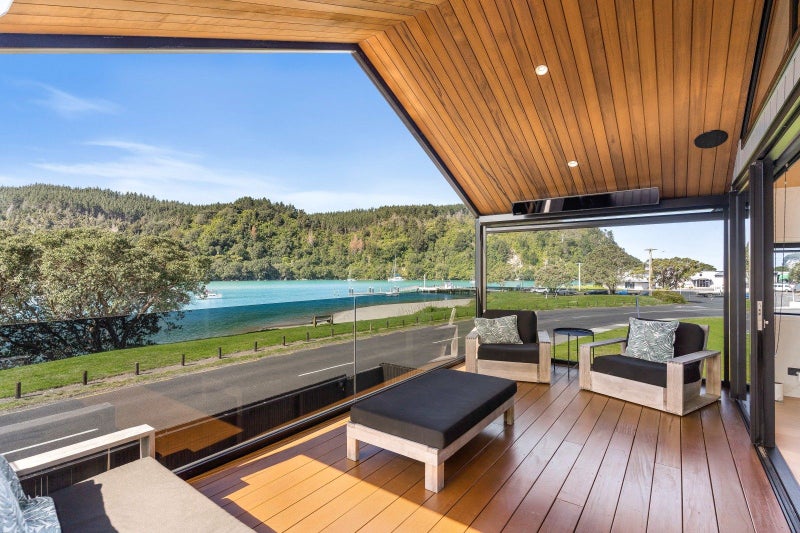 101 Beach Road, Whangamata, Whangamatā - Carousel 2