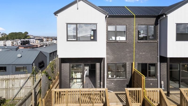 33 Ryburn Road, Mount Wellington, Auckland - Carousel 1