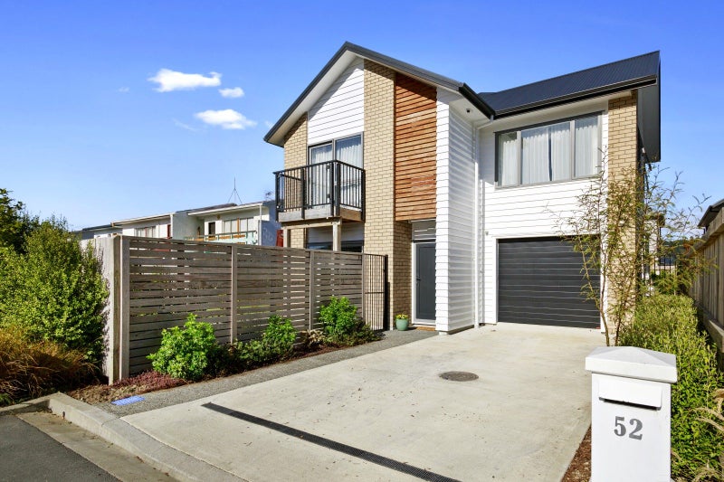 52 Ruahine Street, Trentham, Upper Hutt - Carousel 2