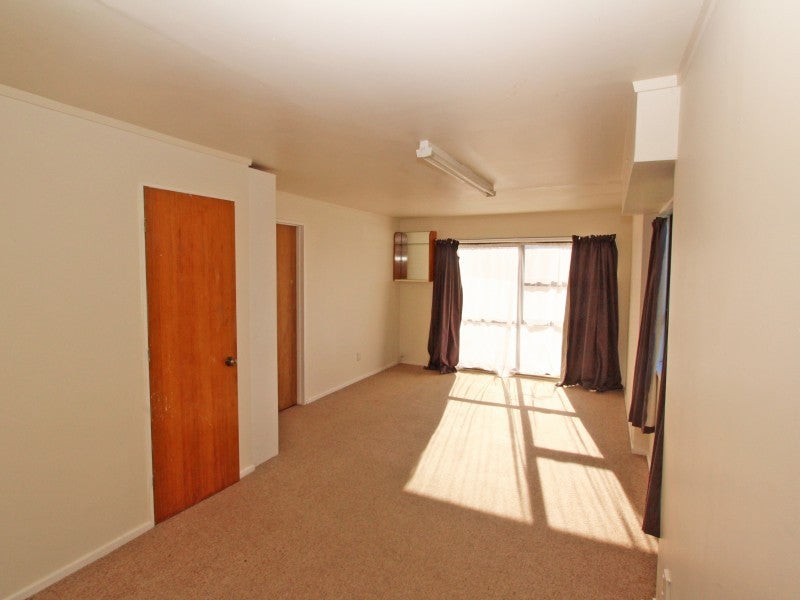 22 Clipper Street, Titahi Bay, Porirua - Carousel 26