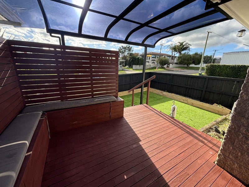 2/30 Union Street, Papakura, Auckland - Carousel 1