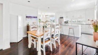 652 Beach Road, Browns Bay, Auckland - Carousel 1