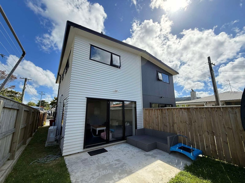 11C Islington Street, Trentham, Upper Hutt - Carousel 15