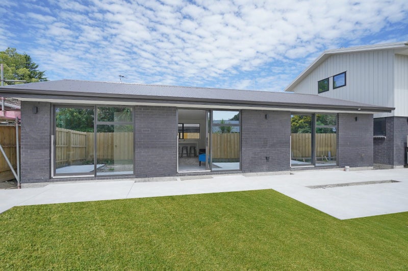 2 Academy Road, ILAM - Carousel 10