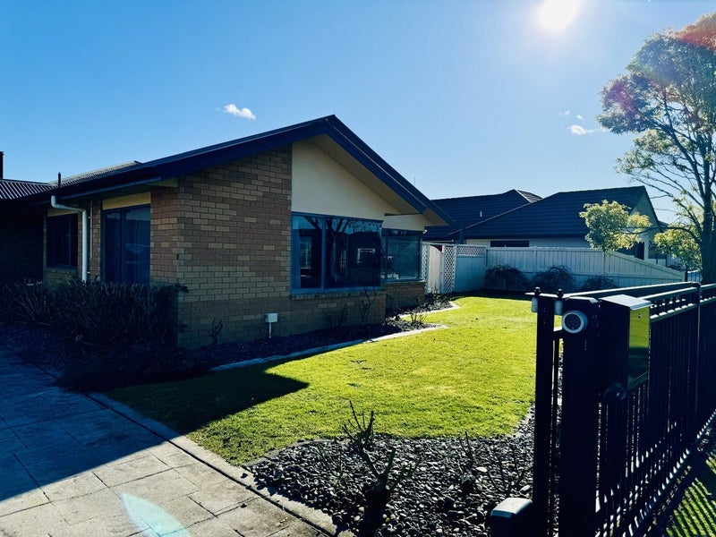 15 Cate Road, Rototuna, Hamilton - Carousel 2