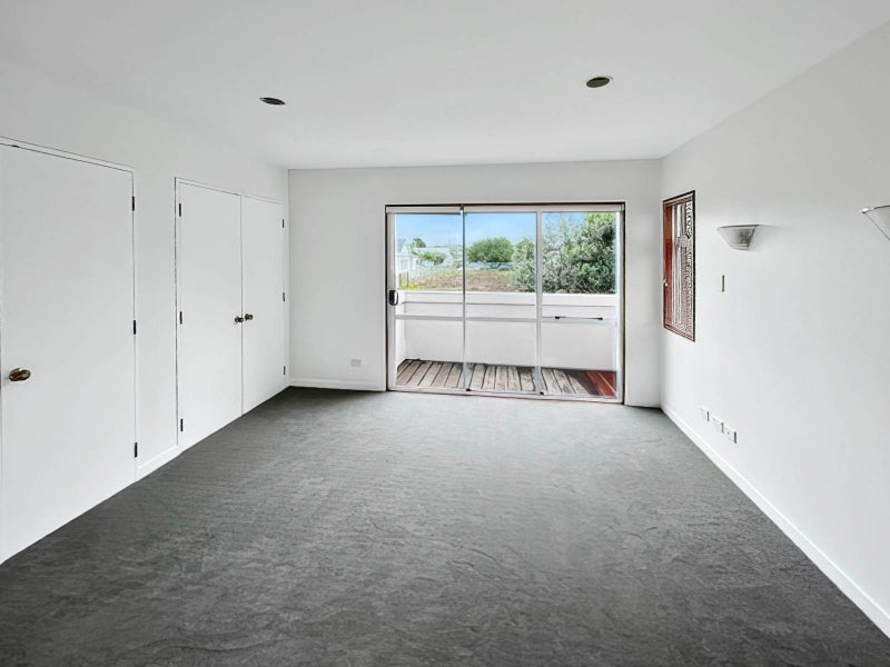 13A Queen Mary Avenue, Epsom, Auckland - Carousel 2