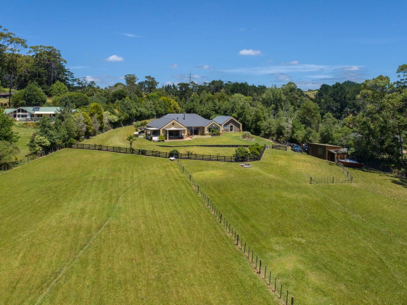 83 Jackson Way, Stillwater, Silverdale - Carousel 1