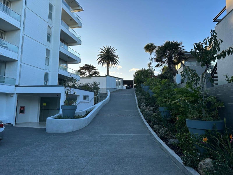 1/69 Hamilton Road, Herne Bay, Auckland - Carousel 16