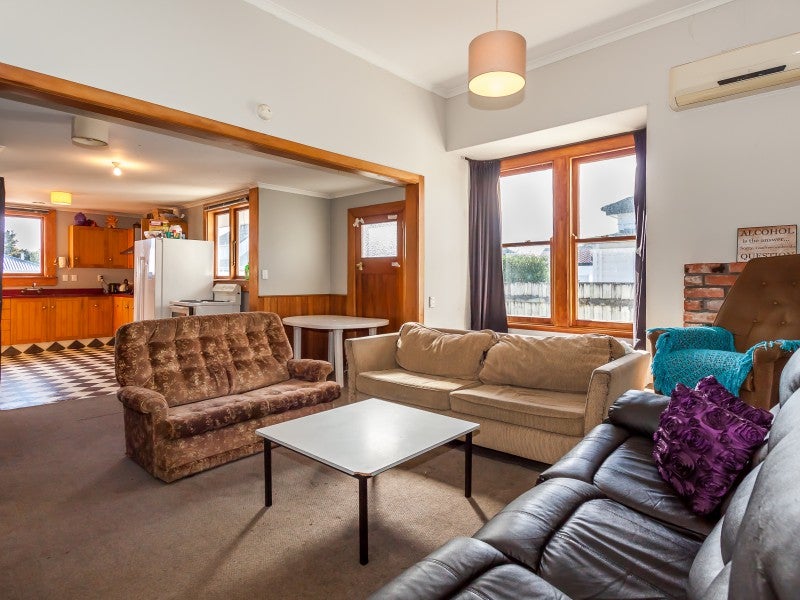 9 Limbrick Street, Terrace End, Palmerston North - Carousel 2