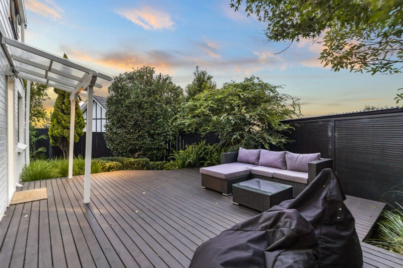 112 Norman Lesser Drive, Saint Johns, Auckland - Carousel 2