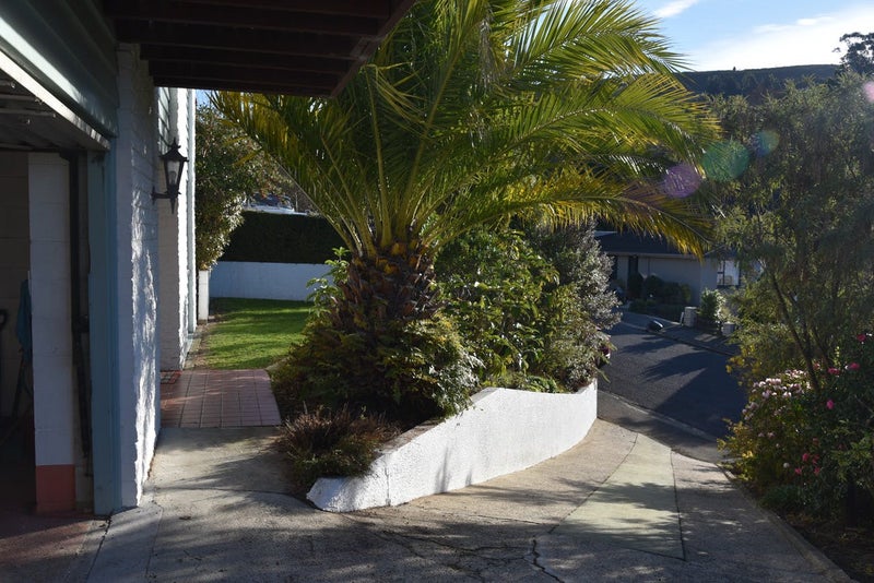 39 Pioneer Crescent, Helensburgh, Dunedin - Carousel 2