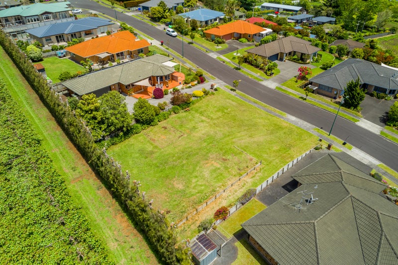 7 Corwen Avenue, Hairini, Tauranga - Carousel 8