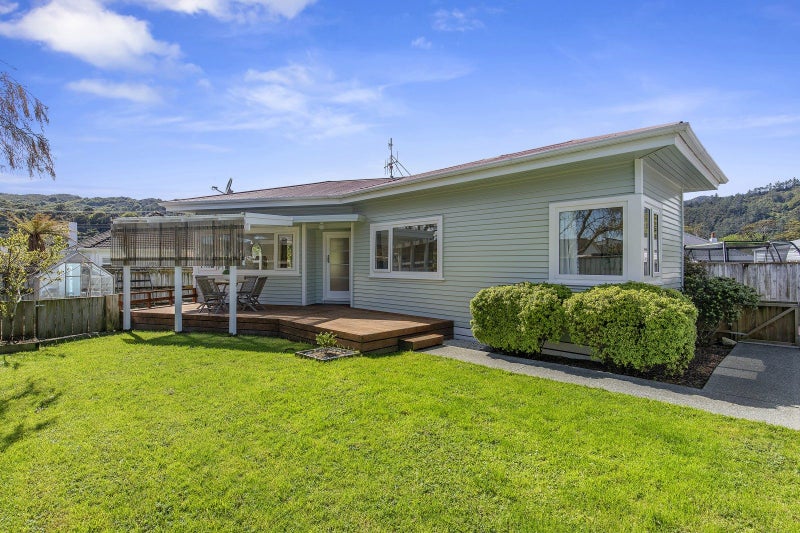 14C Sharpe Crescent, Wainuiomata, Lower Hutt - Carousel 2