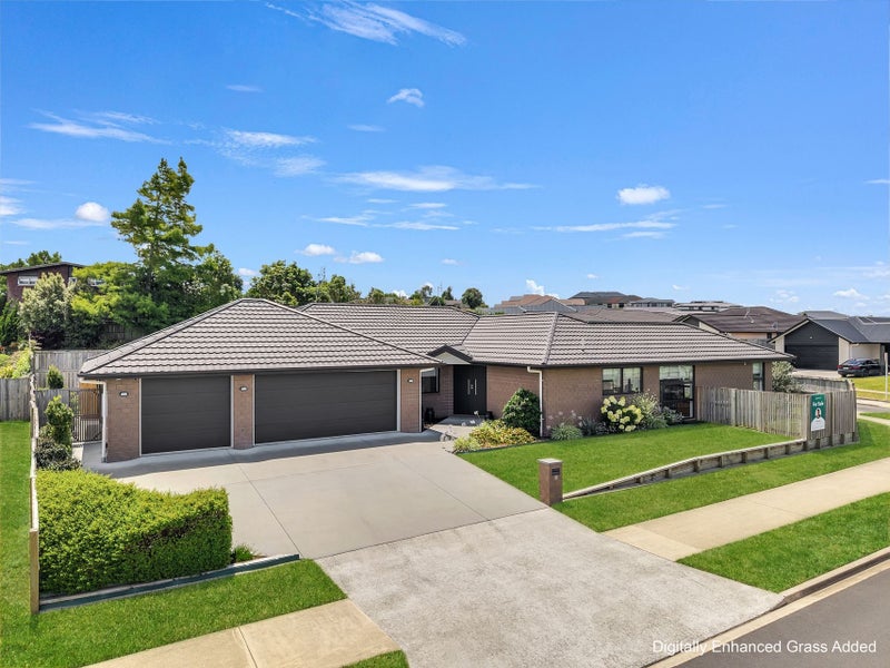80 Cumberland Drive, Flagstaff, Hamilton - Carousel 1