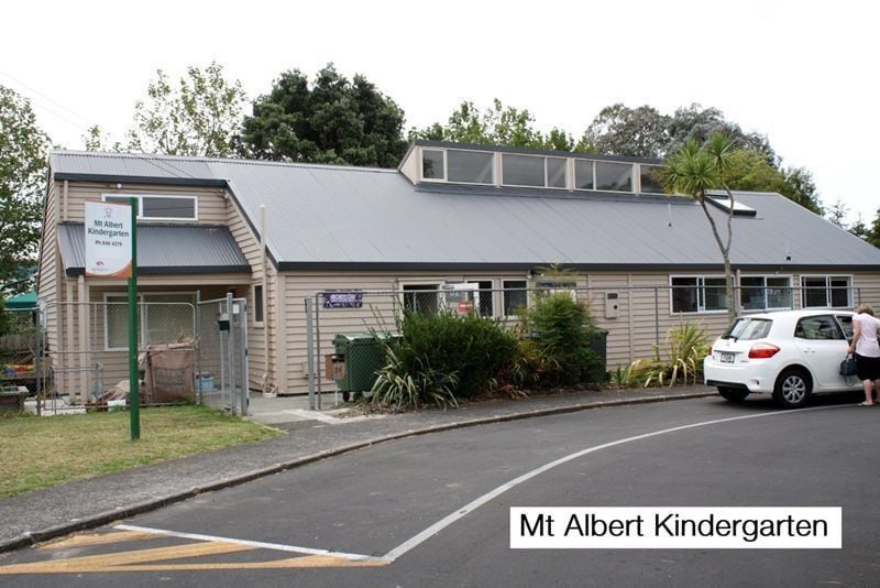 8 Mark Road, Mount Albert, Auckland - Carousel 15
