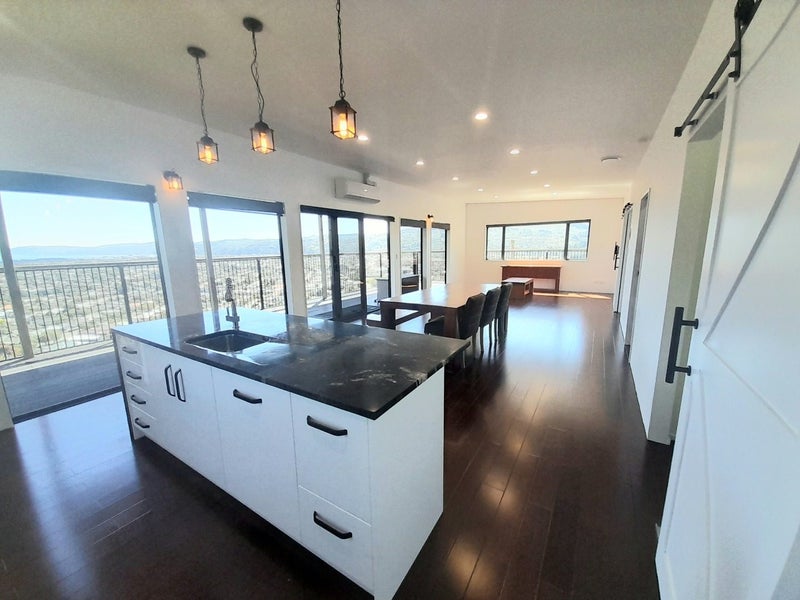 32A Woodvale Grove, Fairfield, Lower Hutt - Carousel 2