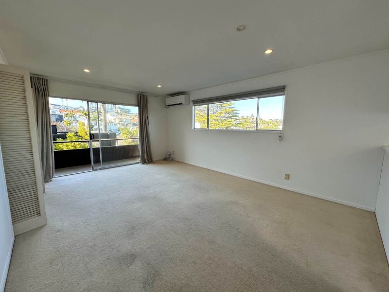 130B Paritai Drive, Orakei, Auckland - Carousel 2