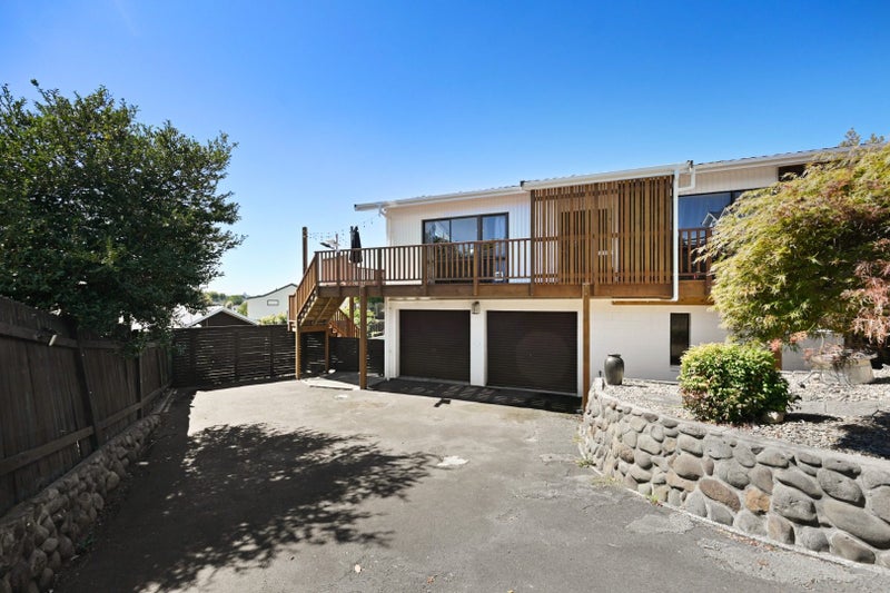 3 Prinnbank Terrace, Dinsdale, Hamilton - Carousel 2