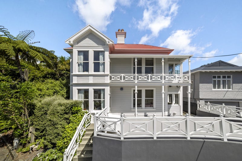 5 Farm Road, Northland, Wellington - Carousel 1